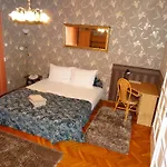 Budai Panzio 3*