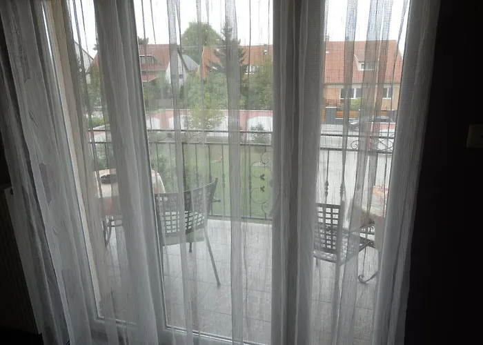 Couette-café Budai Panzio 3*