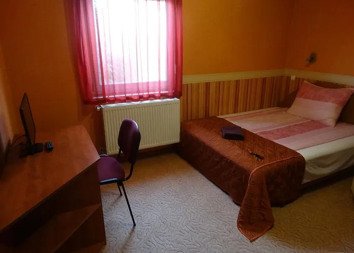 Couette-café Budai Panzio 3*