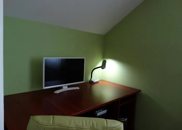 Budai Panzio 3* Секешфехервар